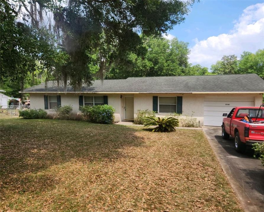 Recently Sold: $170,000 (3 beds, 2 baths, 1120 Square Feet)