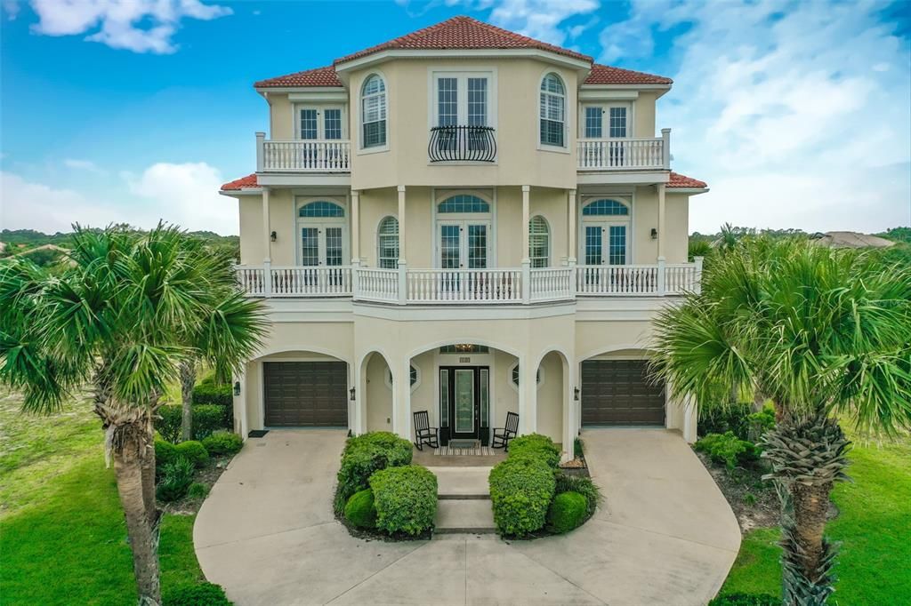 Recently Sold: $1,699,000 (4 beds, 4 baths, 3681 Square Feet)