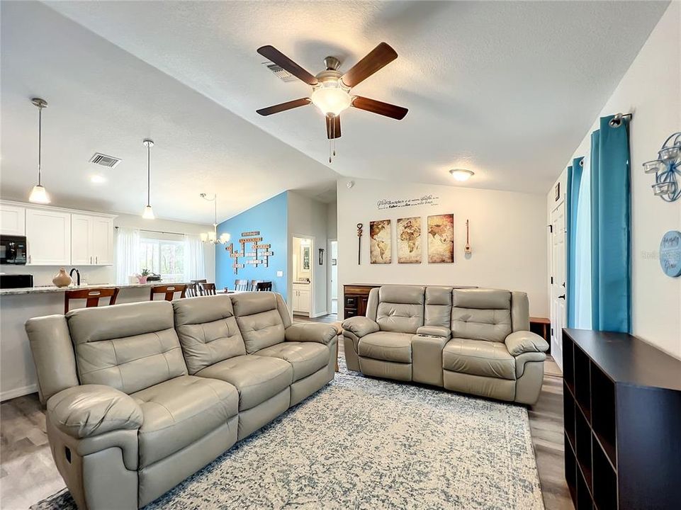 Large living room with vaulted ceiling