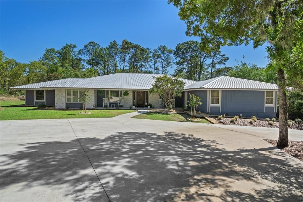 Recently Sold: $650,000 (5 beds, 3 baths, 3009 Square Feet)