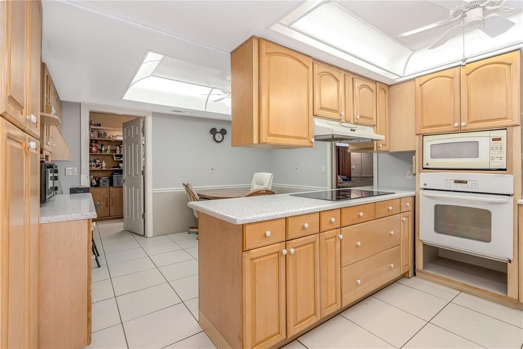 Recently Sold: $699,000 (3 beds, 2 baths, 2340 Square Feet)