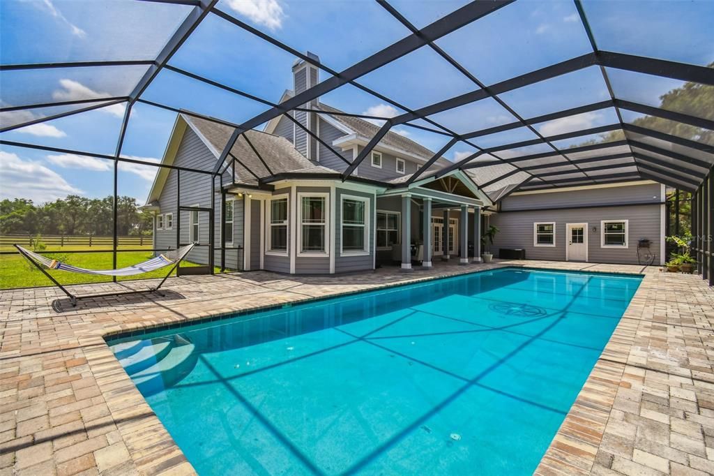 Recently Sold: $1,445,000 (4 beds, 2 baths, 4506 Square Feet)