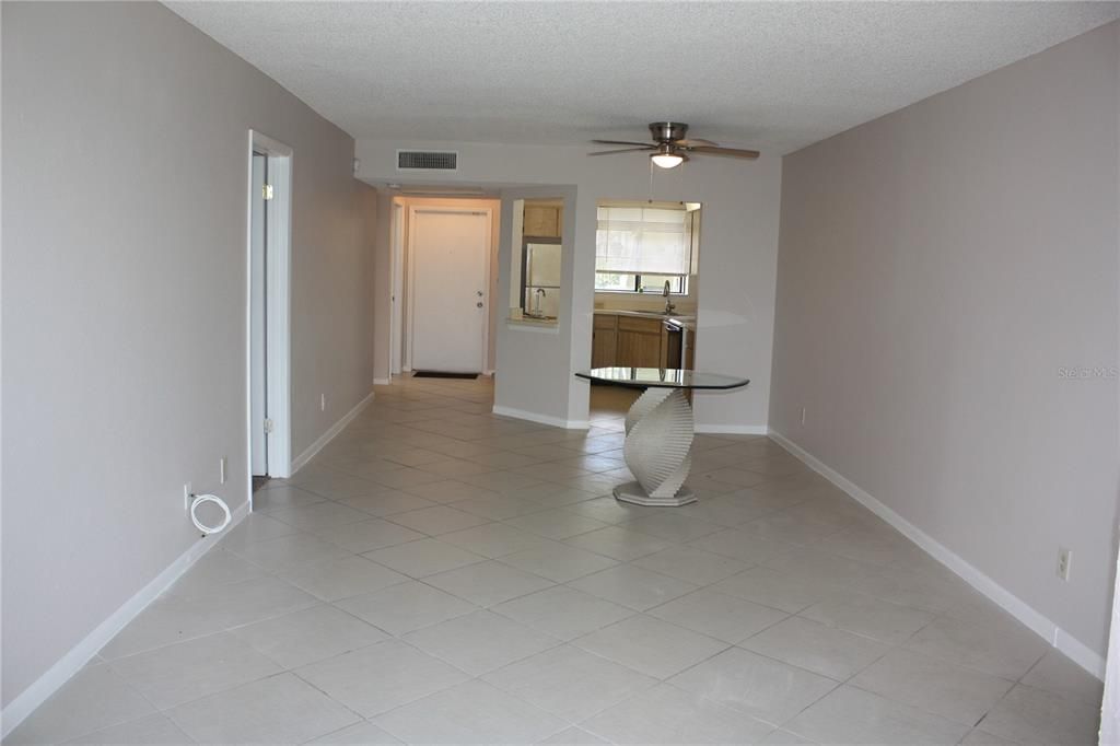 Recently Sold: $244,000 (2 beds, 2 baths, 1086 Square Feet)