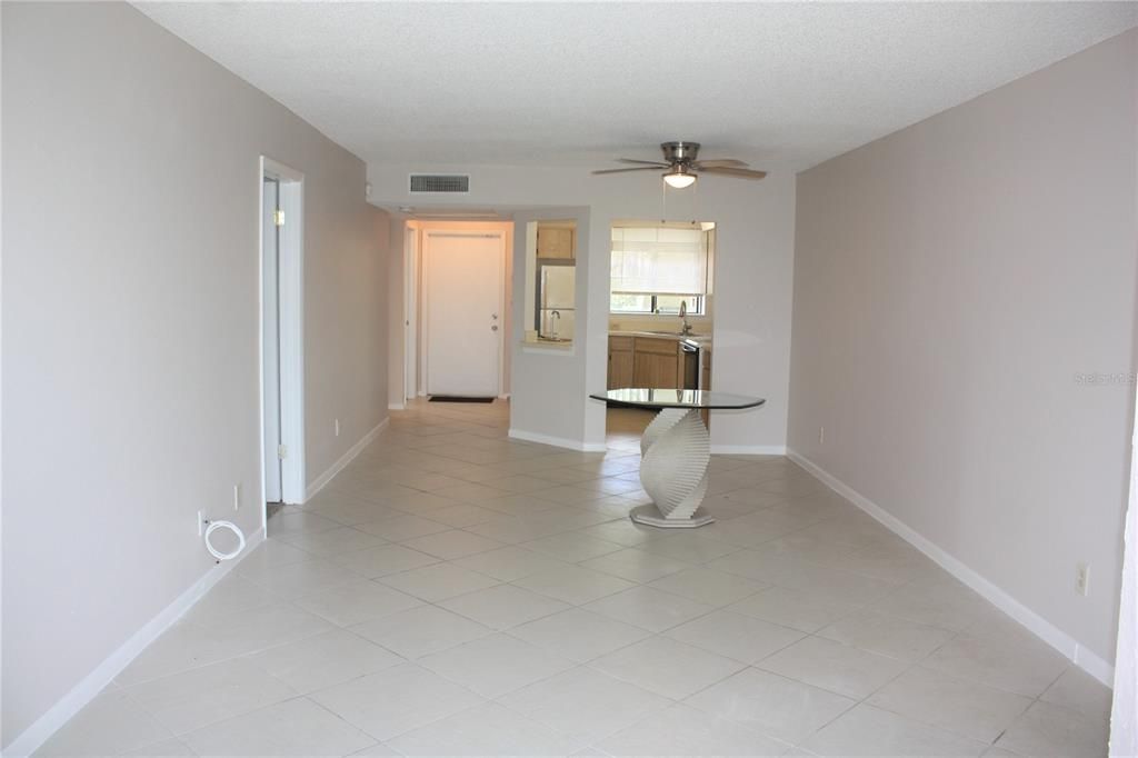Recently Sold: $244,000 (2 beds, 2 baths, 1086 Square Feet)