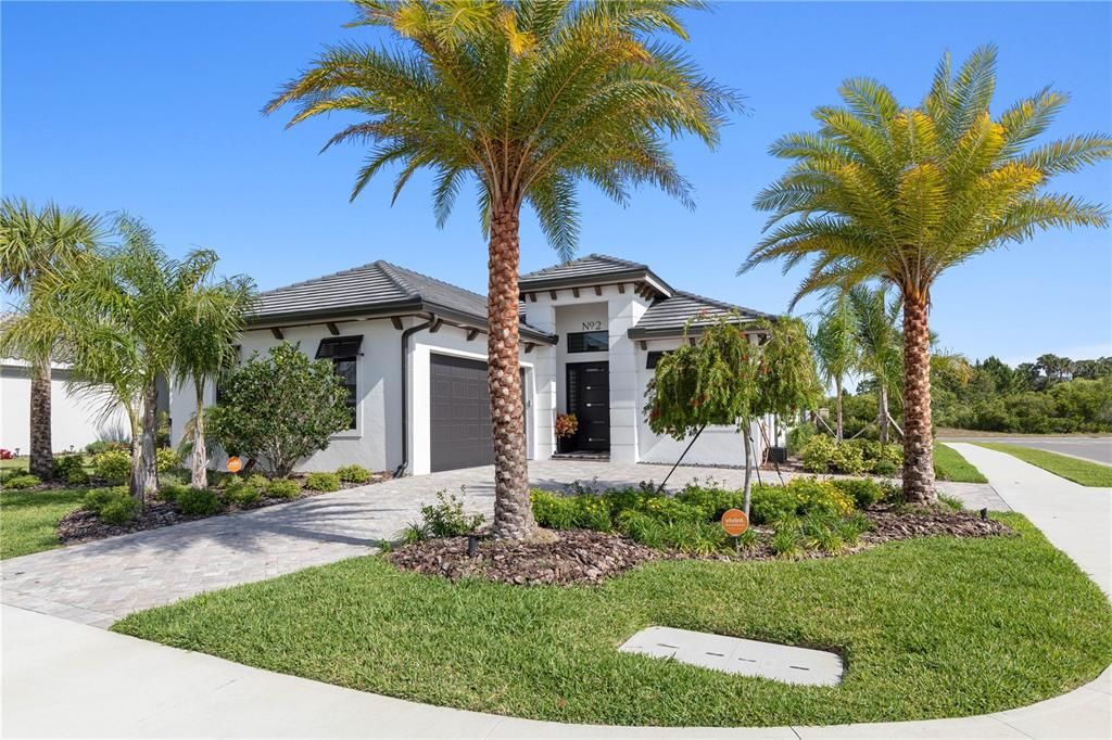Recently Sold: $929,000 (3 beds, 2 baths, 2020 Square Feet)
