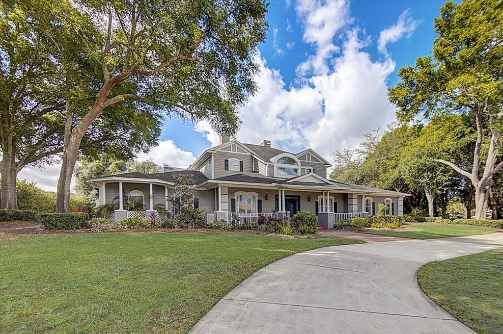 Recently Sold: $1,090,000 (6 beds, 5 baths, 5540 Square Feet)