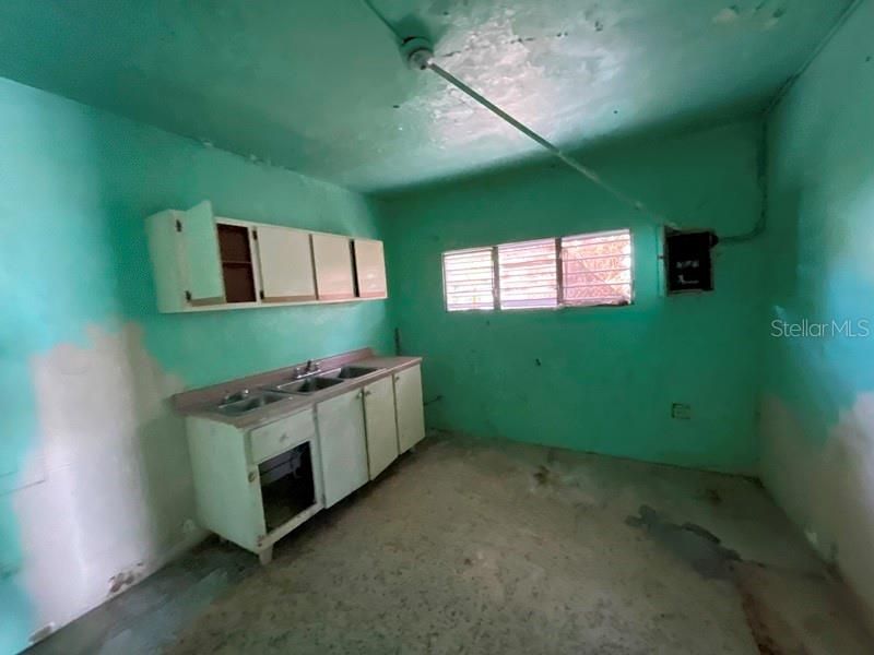 Vendido Recientemente: $38,000 (3 camas, 1 baños, 0 Pies cuadrados)