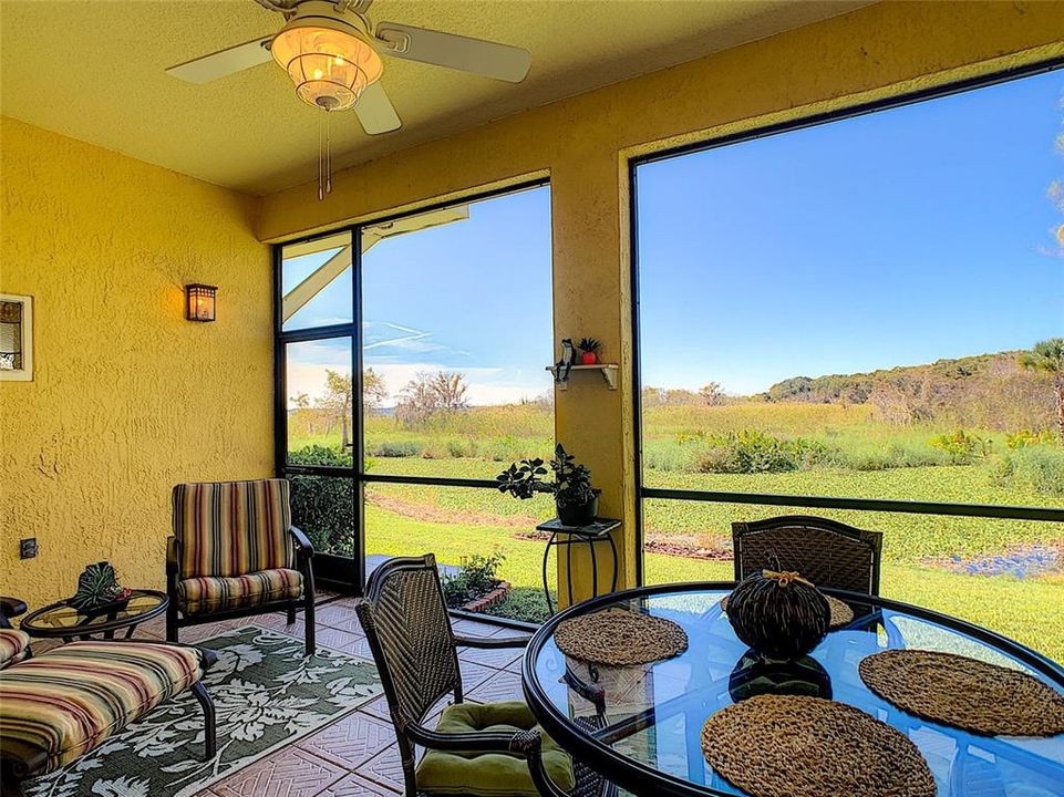 screened porch 1st floor