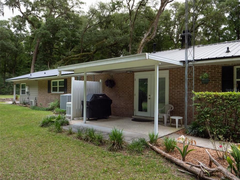 Back porch/covered patio