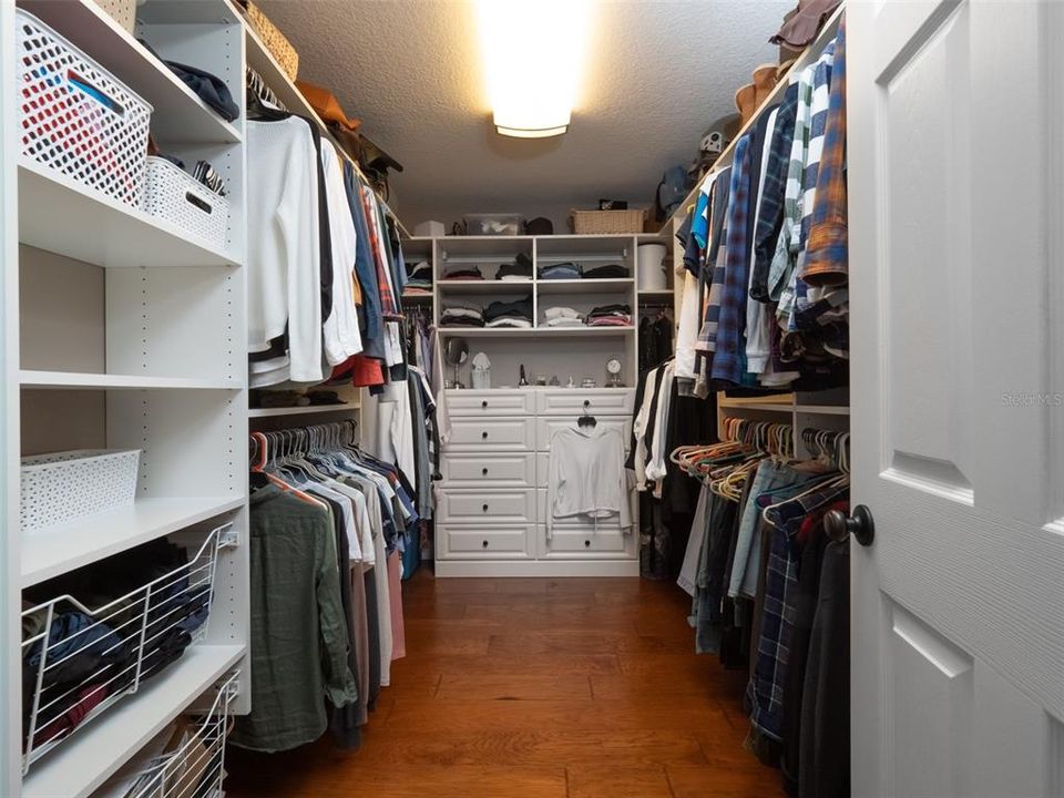 Main bedroom walk-in closet