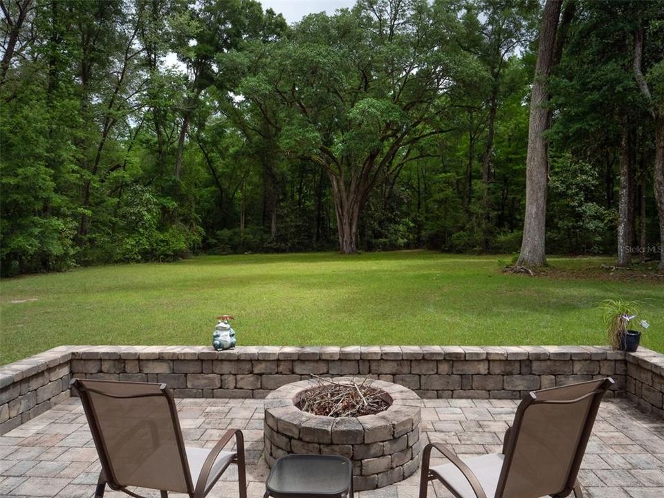 Fire pit area off of main bedroom