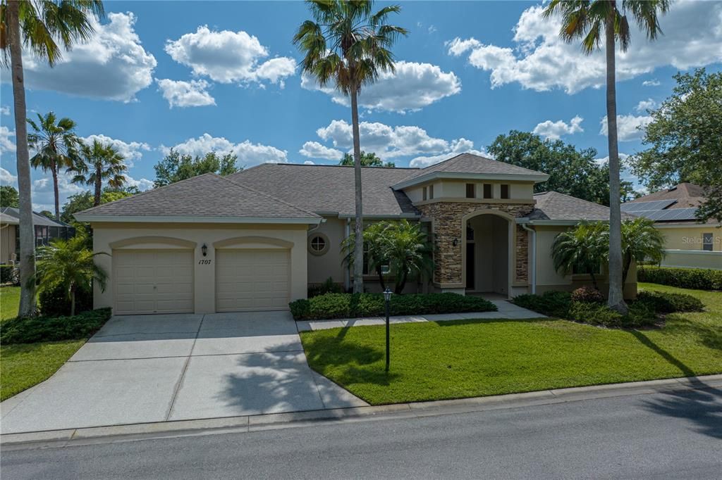 Recently Sold: $549,000 (4 beds, 3 baths, 2581 Square Feet)