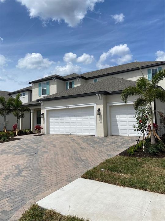 Recently Sold: $943,723 (5 beds, 4 baths, 3651 Square Feet)