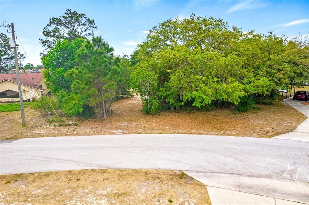 En Venta: $179,000 (0.49 acres)