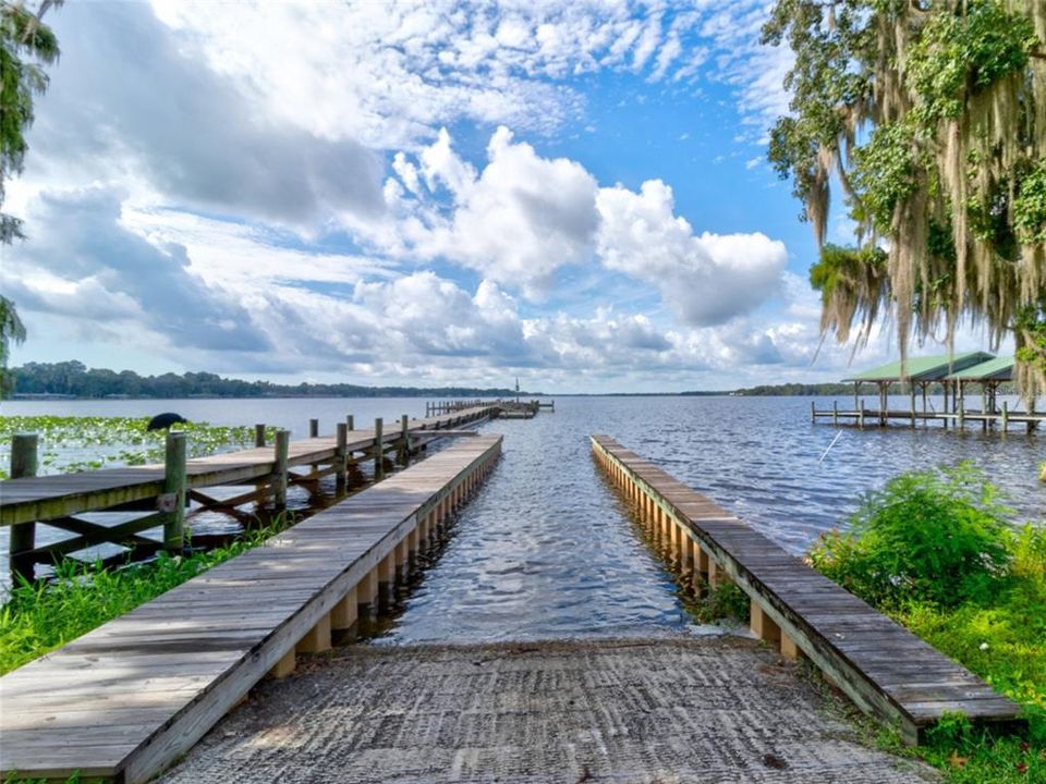 Community Boat Ramp on St Johns River