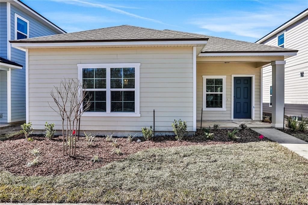 Recently Sold: $329,990 (3 beds, 2 baths, 1864 Square Feet)