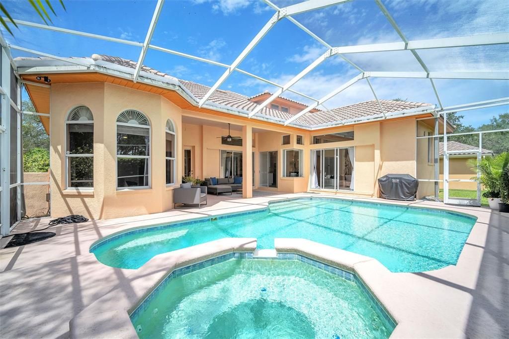 Recently Sold: $1,299,950 (5 beds, 4 baths, 3872 Square Feet)