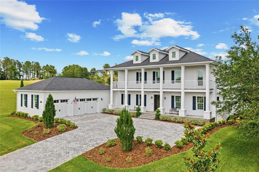 Recently Sold: $1,459,900 (4 beds, 3 baths, 5016 Square Feet)