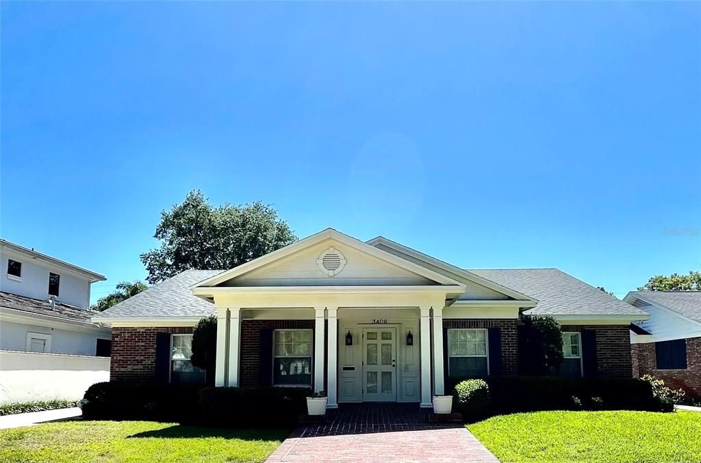 Vendido Recientemente: $1,200,000 (3 camas, 3 baños, 2548 Pies cuadrados)