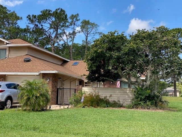 Recently Sold: $305,000 (3 beds, 2 baths, 1520 Square Feet)