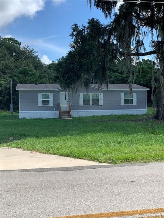 Active With Contract: $179,900 (3 beds, 2 baths, 1315 Square Feet)