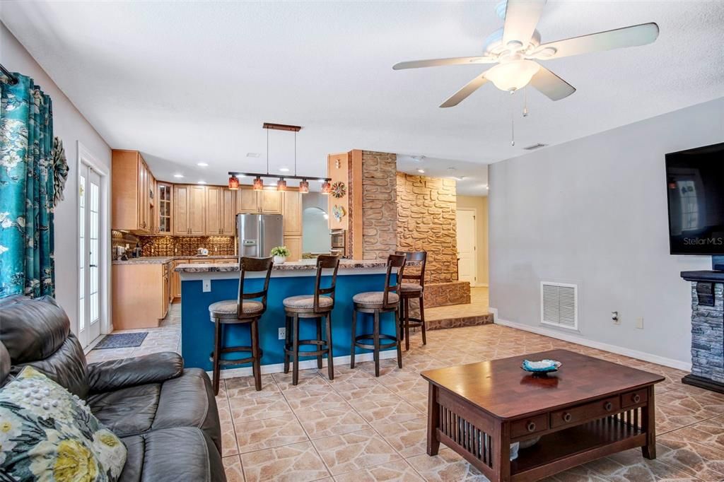Recently Sold: $630,000 (4 beds, 3 baths, 3593 Square Feet)