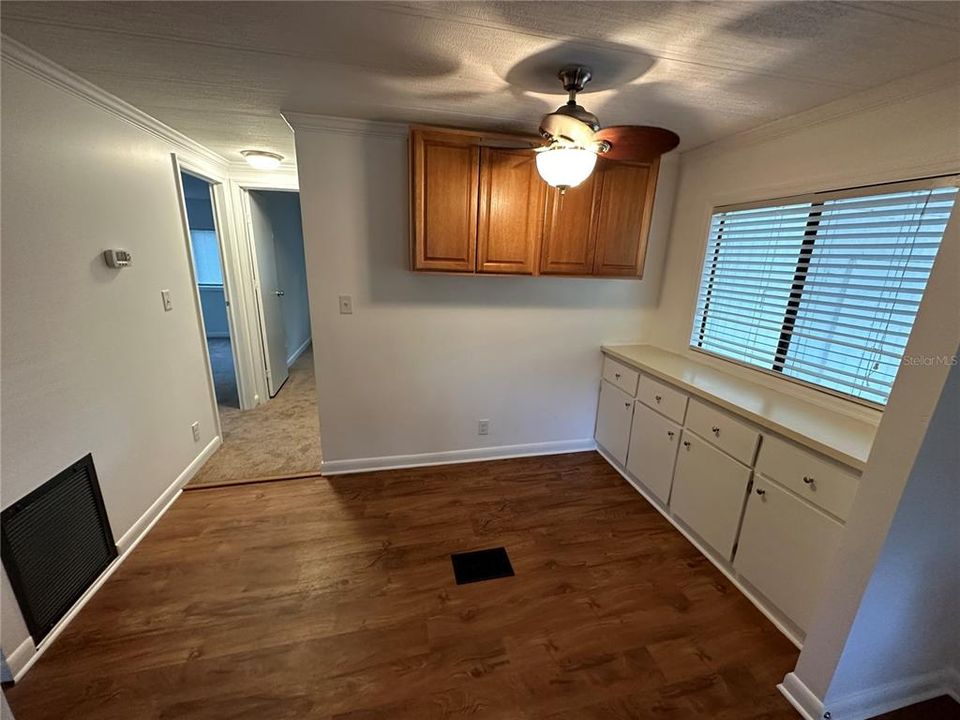 Recently Rented: $1,395 (2 beds, 2 baths, 864 Square Feet)