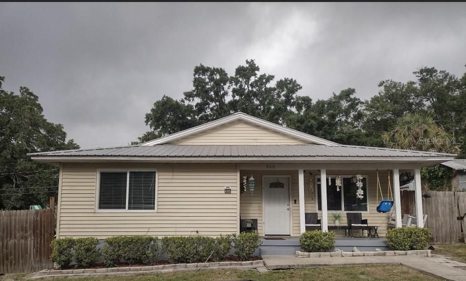 Recently Sold: $247,000 (3 beds, 1 baths, 1206 Square Feet)