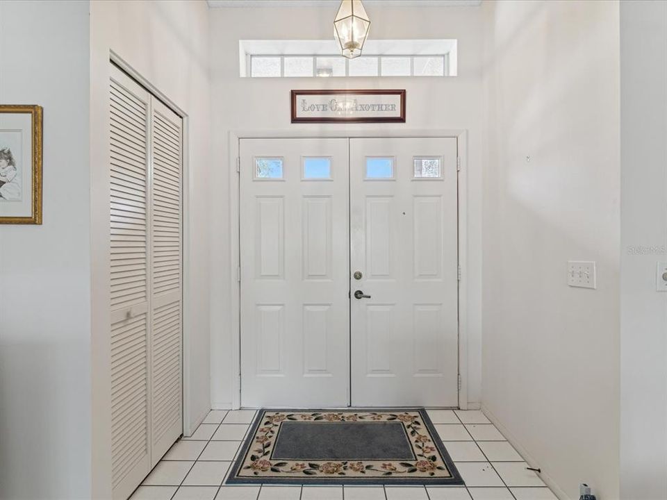 Recently Sold: $304,900 (2 beds, 2 baths, 1781 Square Feet)