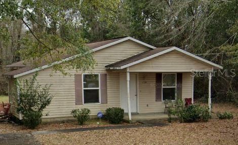 Recently Sold: $95,000 (3 beds, 1 baths, 1026 Square Feet)