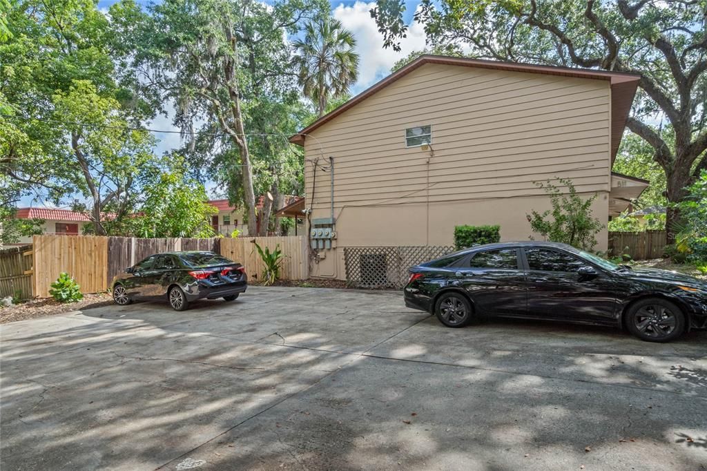 Recently Sold: $875,000 (6 beds, 0 baths, 3295 Square Feet)