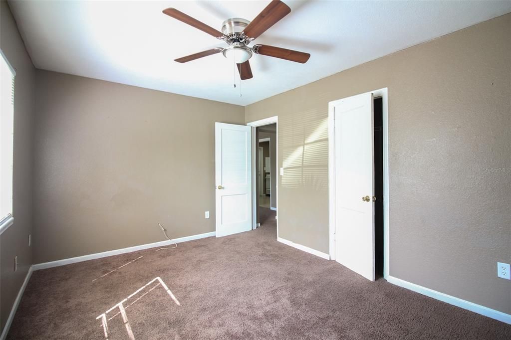 Recently Rented: $1,100 (2 beds, 1 baths, 754 Square Feet)