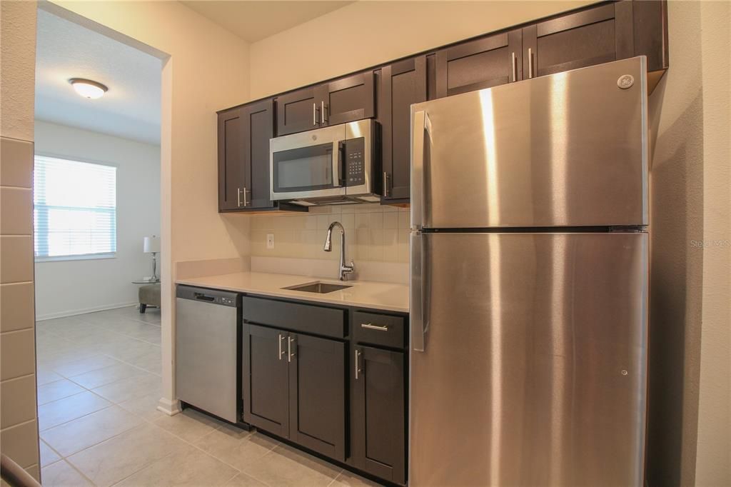 Recently Rented: $1,500 (1 beds, 1 baths, 400 Square Feet)
