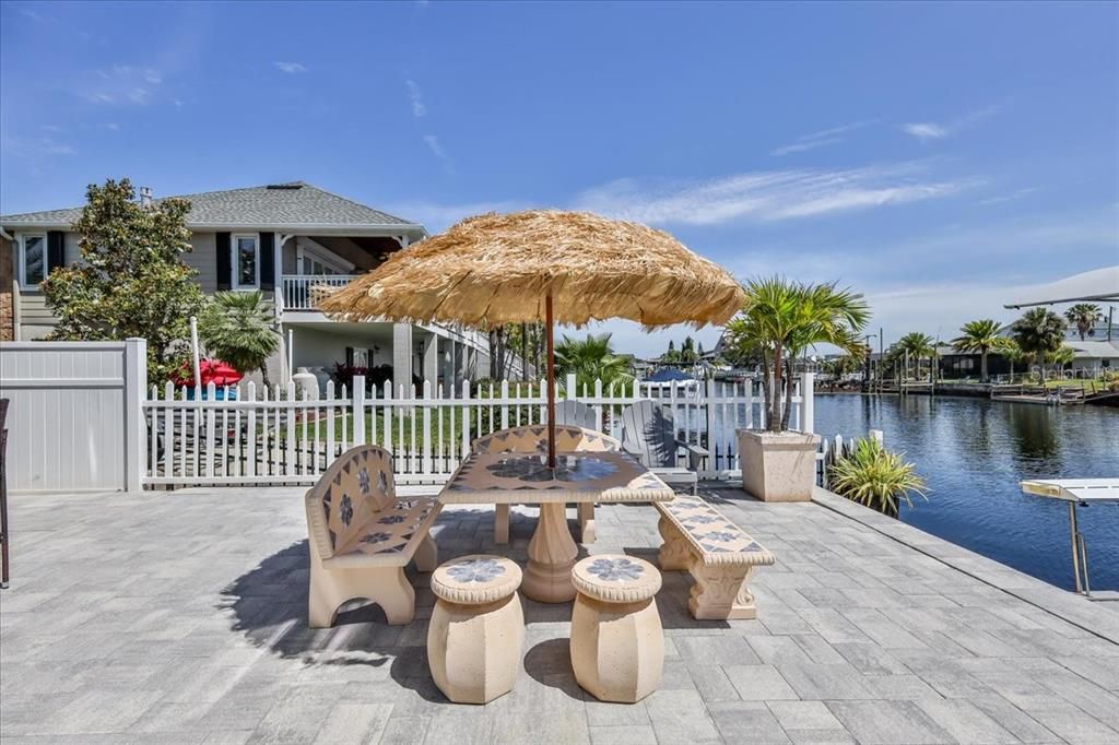 Recently Sold: $1,290,000 (5 beds, 4 baths, 3402 Square Feet)