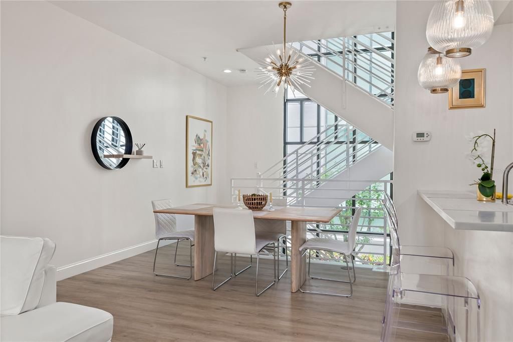 Recently Sold: $575,000 (2 beds, 2 baths, 1696 Square Feet)