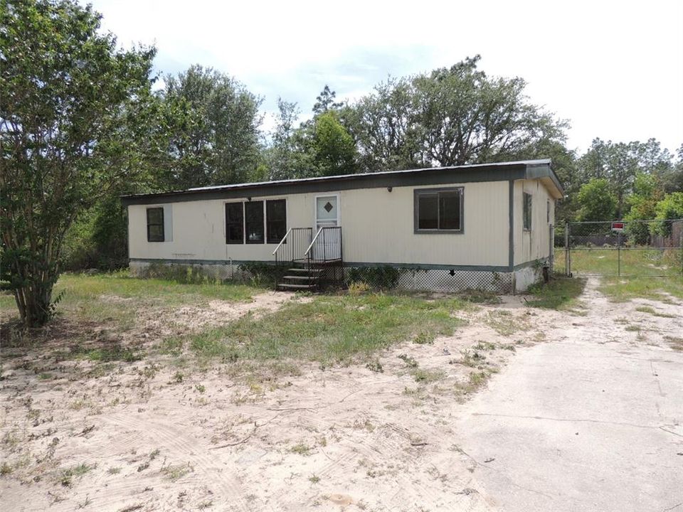 Recently Sold: $50,000 (3 beds, 2 baths, 1152 Square Feet)