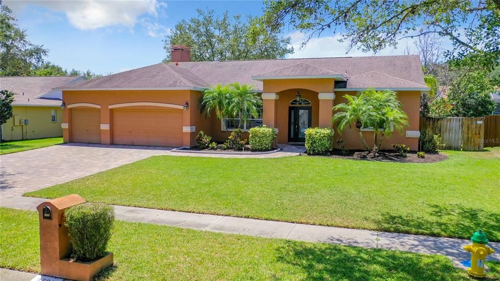 Recently Sold: $510,000 (4 beds, 2 baths, 2220 Square Feet)