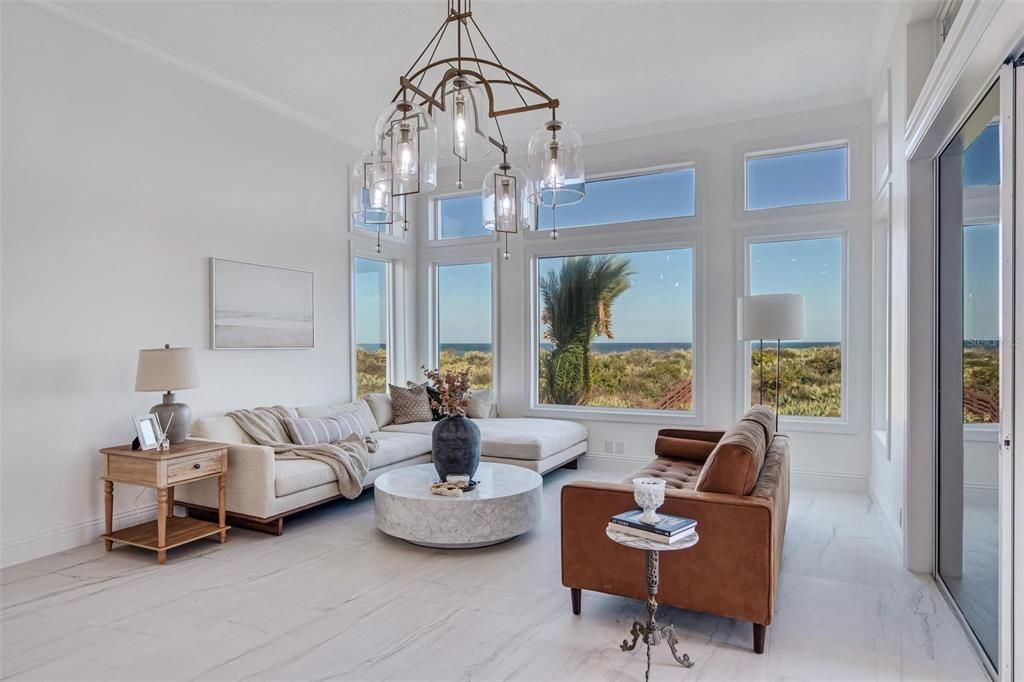 Recently Sold: $4,799,700 (5 beds, 6 baths, 7180 Square Feet)