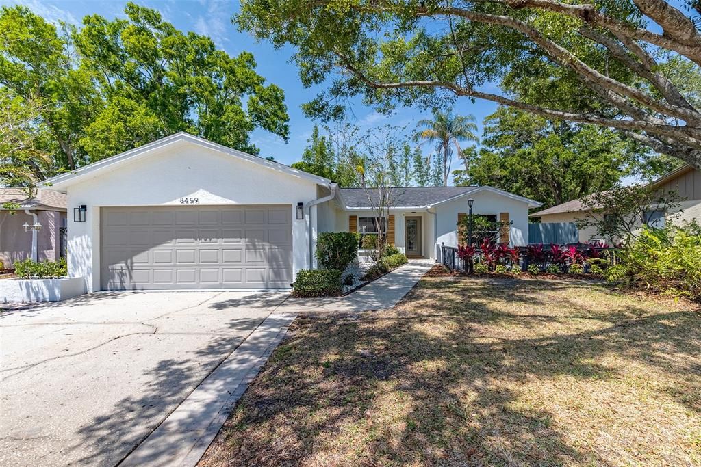 Recently Sold: $545,000 (4 beds, 2 baths, 1348 Square Feet)