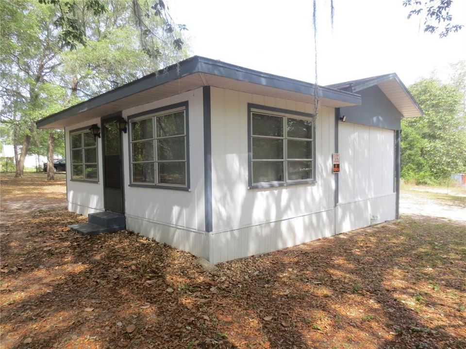 Recently Sold: $75,000 (2 beds, 1 baths, 768 Square Feet)