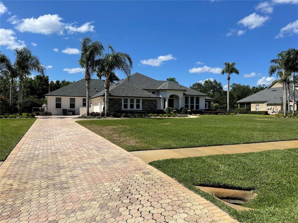 Recently Sold: $1,120,000 (5 beds, 4 baths, 3347 Square Feet)