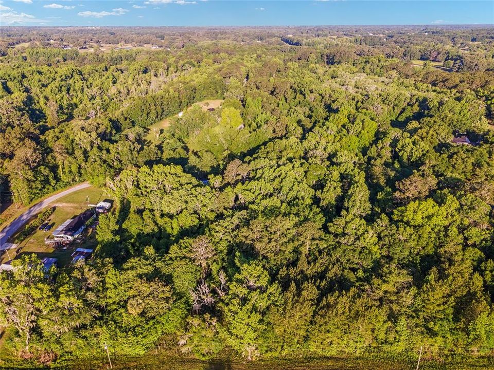 На продажу: $324,900 (9.13 acres)