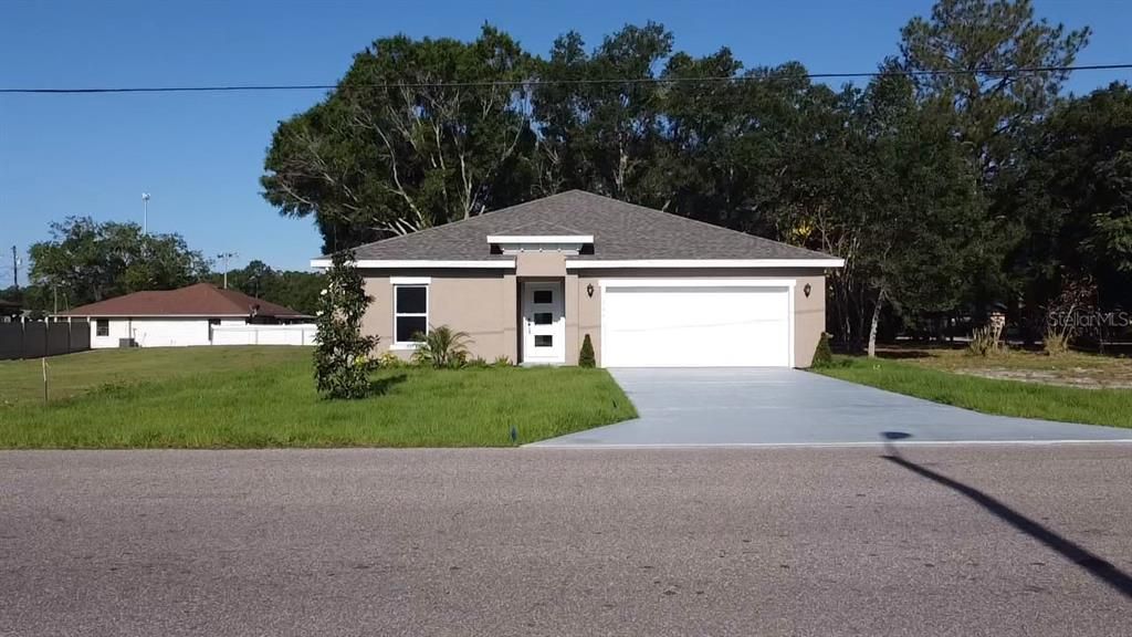 Recently Sold: $302,000 (4 beds, 2 baths, 1650 Square Feet)
