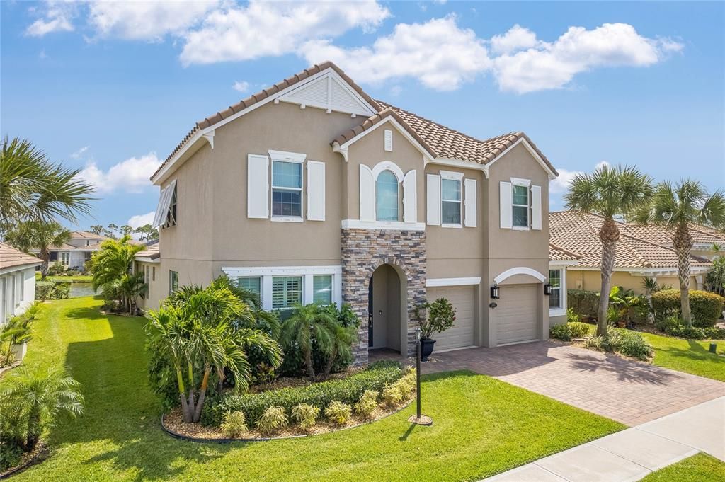 Recently Sold: $969,000 (4 beds, 3 baths, 3432 Square Feet)