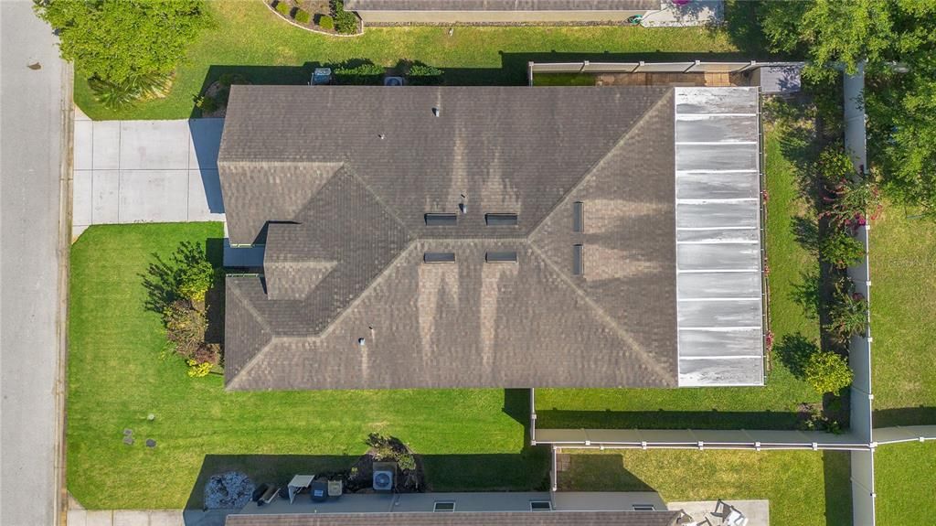 Недавно продано: $365,000 (3 спален, 2 ванн, 1880 Квадратных фут)