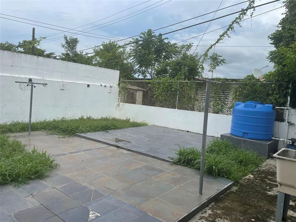 Vendido Recientemente: $125,000 (3 camas, 1 baños, 1500 Pies cuadrados)