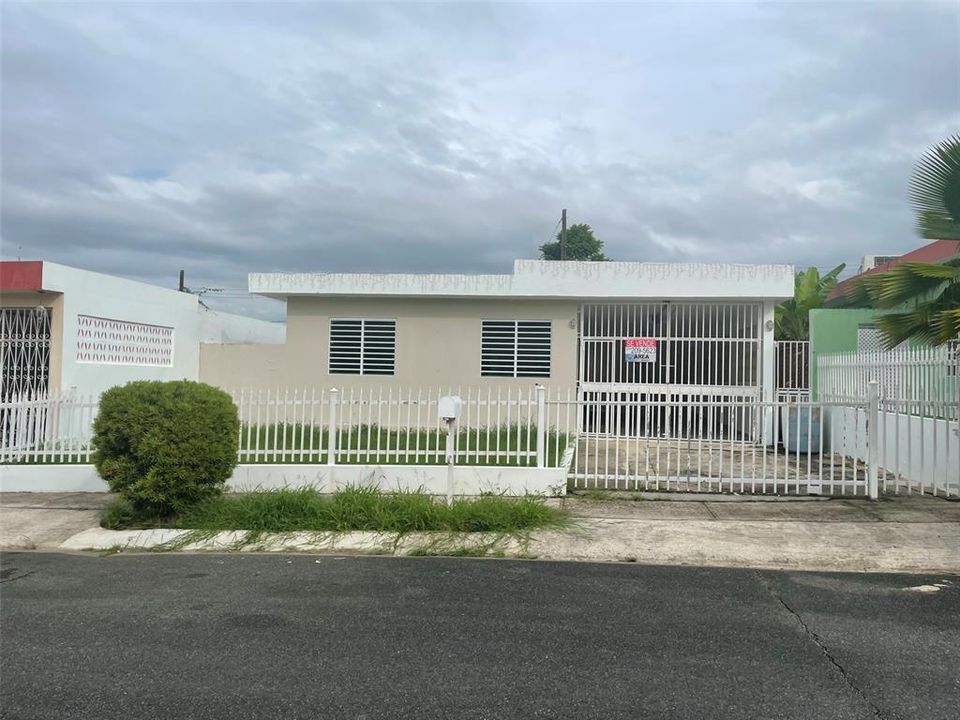 Recently Sold: $125,000 (3 beds, 1 baths, 1500 Square Feet)