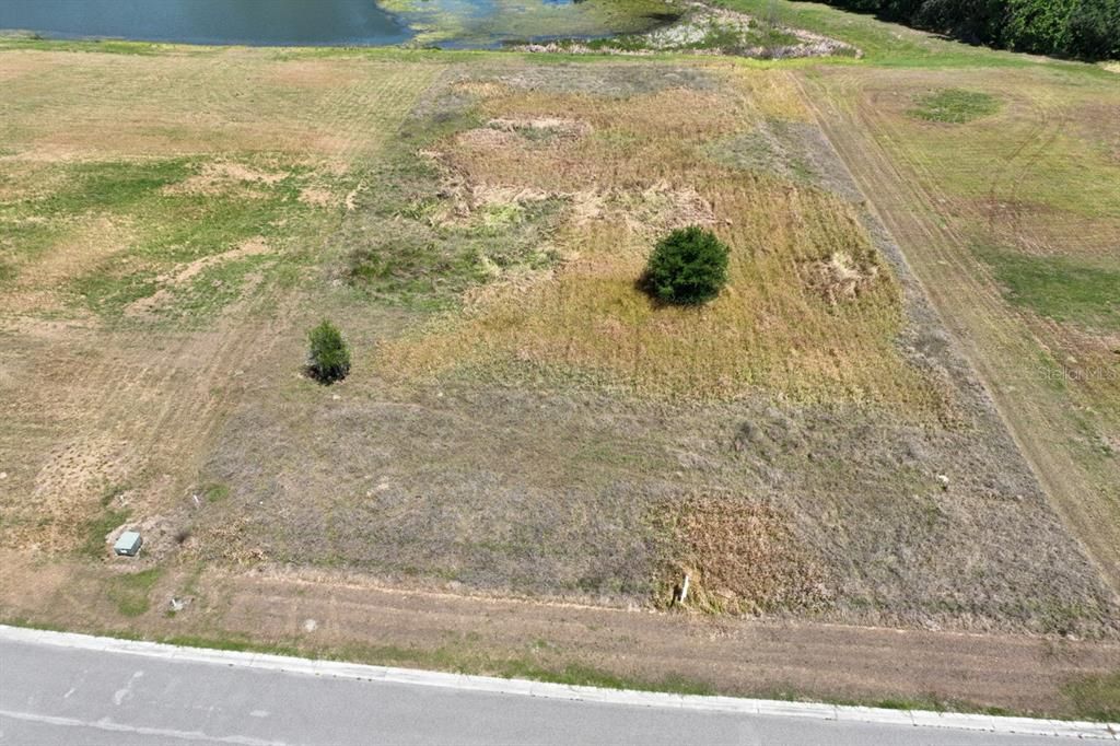 最近售出: $215,000 (1.03 acres)