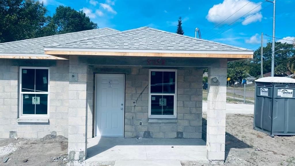 Recently Sold: $240,000 (3 beds, 2 baths, 1116 Square Feet)