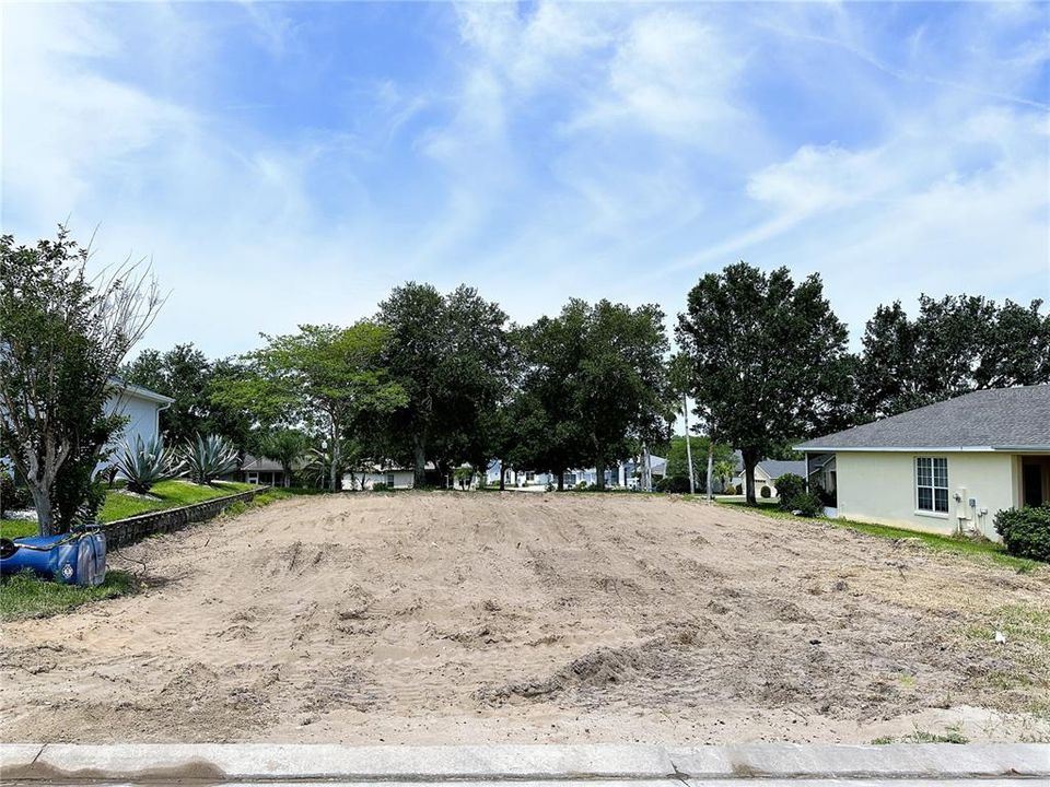 Recently Sold: $75,000 (0.17 acres)